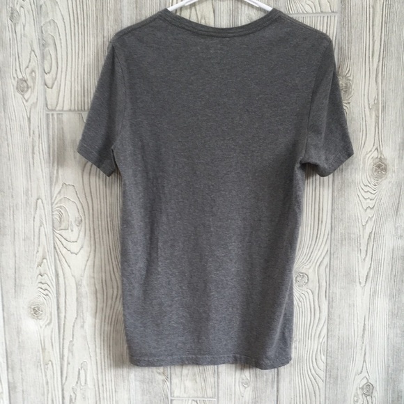 𝅺MOSSIMO Mens Christmas Tshirt Gray Size Small - Picture 3 of 5